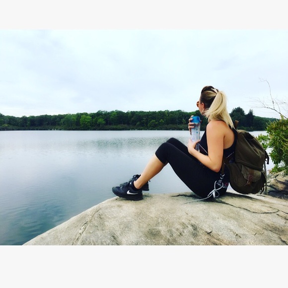 Meet Your Posher, Trisha! - Picture 5 of 10